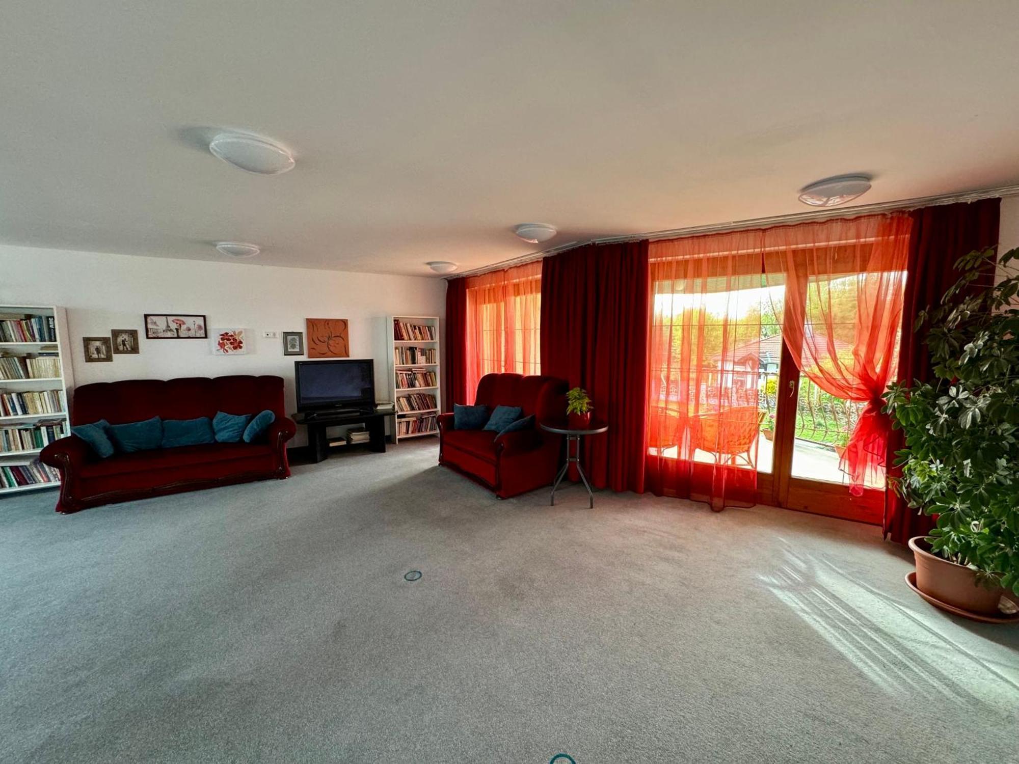 Aparthotel Eden Panzio Bük Exteriér fotografie