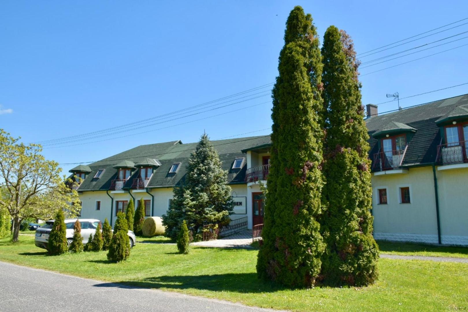 Aparthotel Eden Panzio Bük Exteriér fotografie
