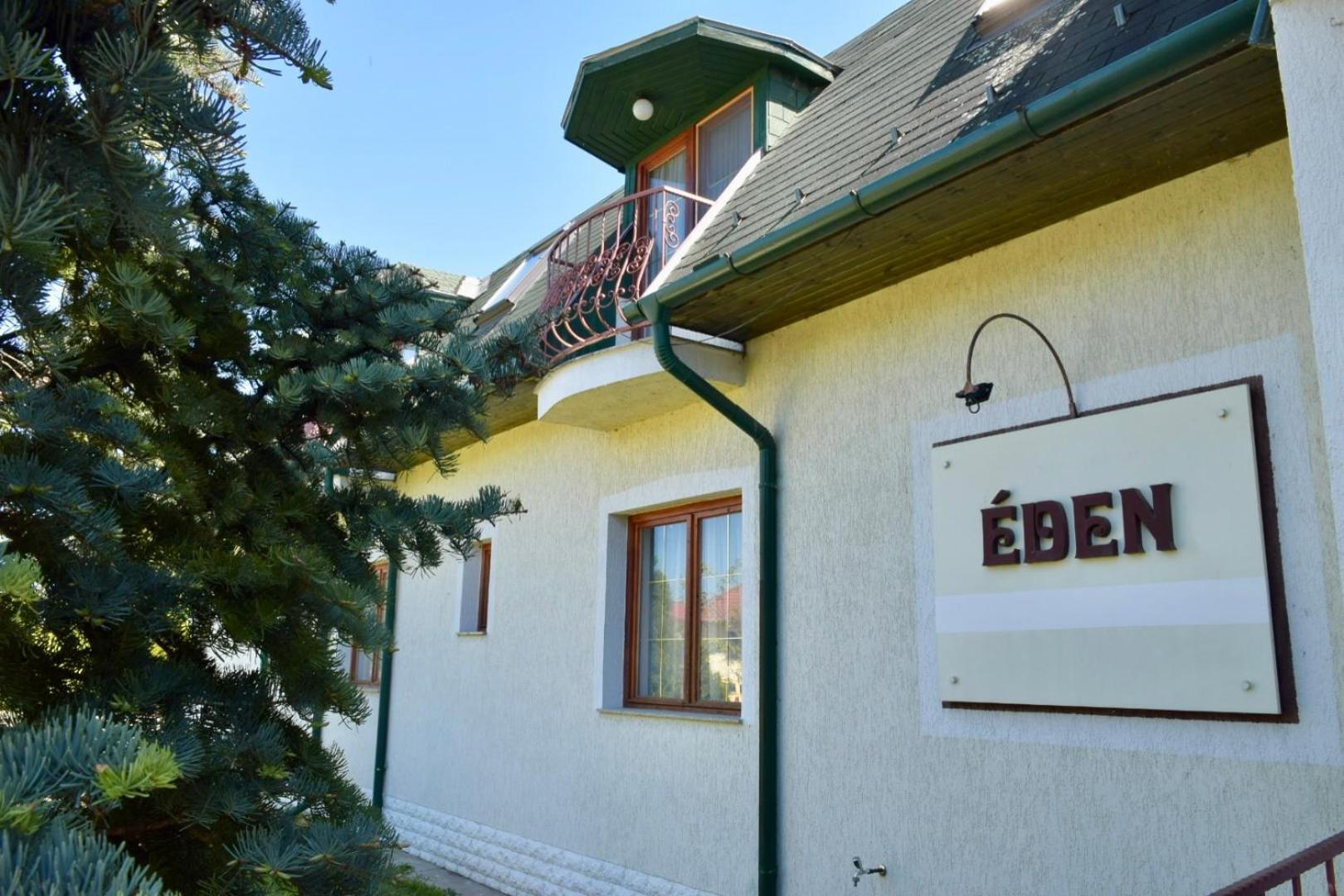 Aparthotel Eden Panzio Bük Exteriér fotografie